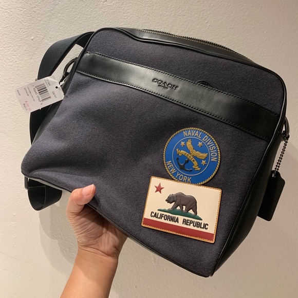 Coach Charles caméra bag with military patches - Picture 1 of 3